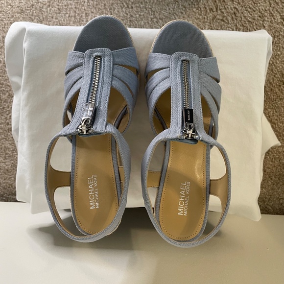 Michael Kors-Berkley Espadrille Platform Wedge-Size US 7.5M-NEW - Picture 5 of 16